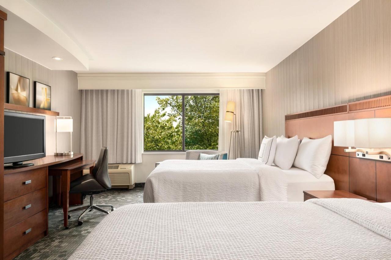 Courtyard By Marriott Philadelphia Montgomeryville North Wales Exterior photo