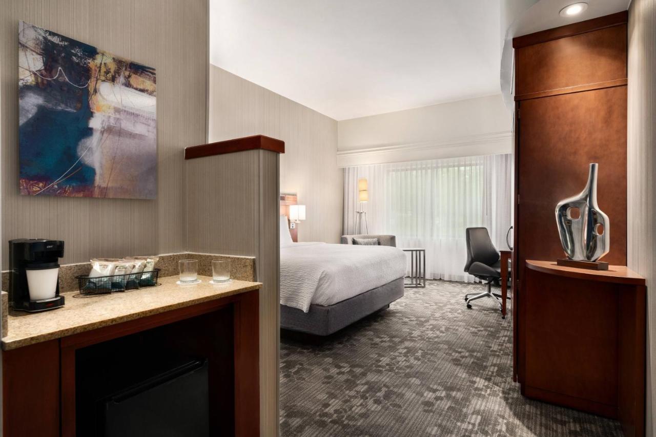 Courtyard By Marriott Philadelphia Montgomeryville North Wales Exterior photo