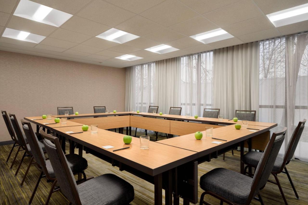 Courtyard By Marriott Philadelphia Montgomeryville North Wales Exterior photo