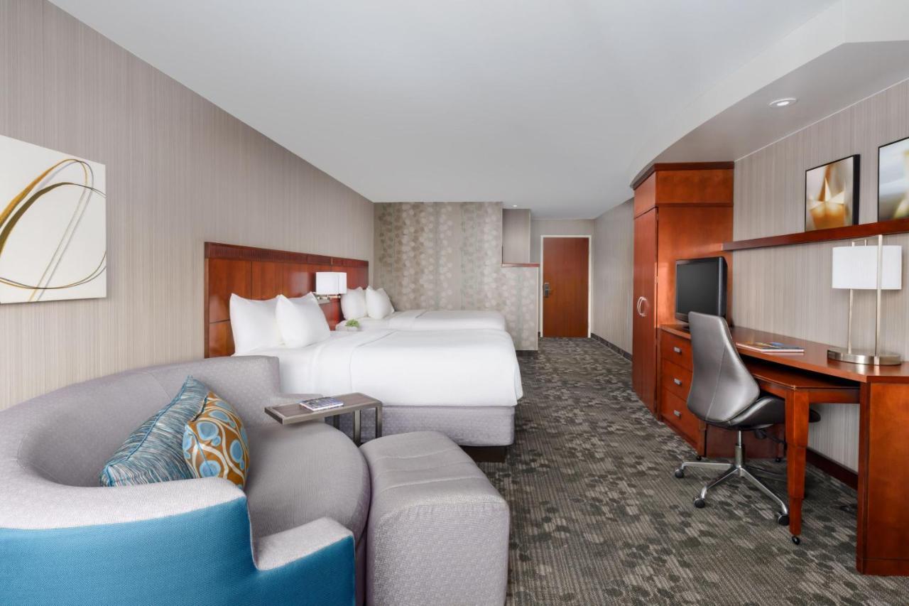 Courtyard By Marriott Philadelphia Montgomeryville North Wales Exterior photo