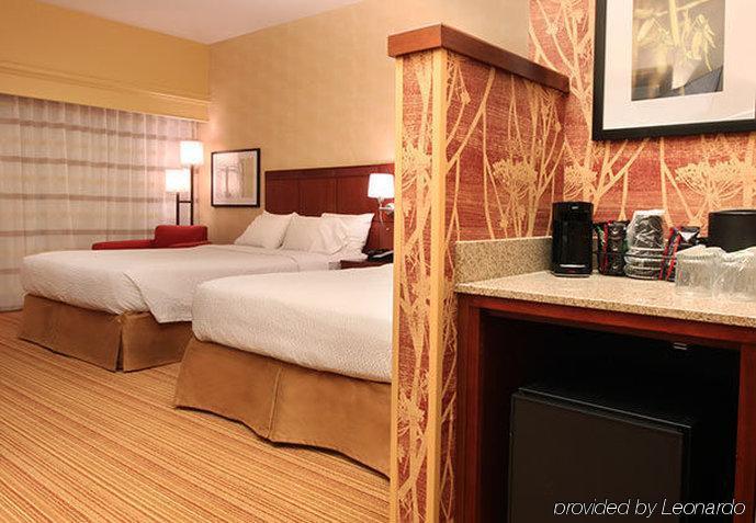 Courtyard By Marriott Philadelphia Montgomeryville North Wales Room photo