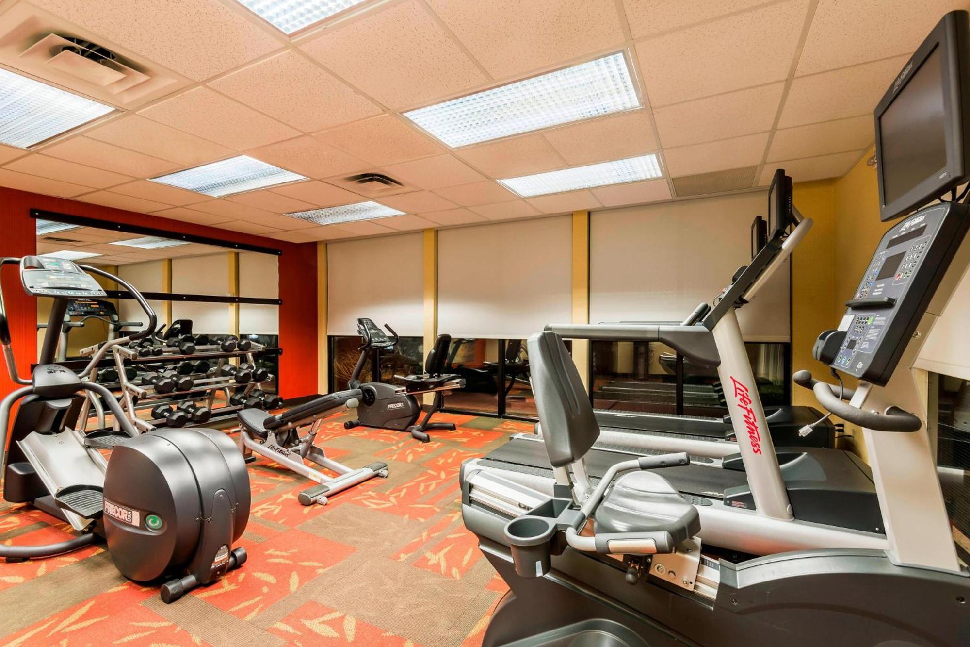 Courtyard By Marriott Philadelphia Montgomeryville North Wales Exterior photo